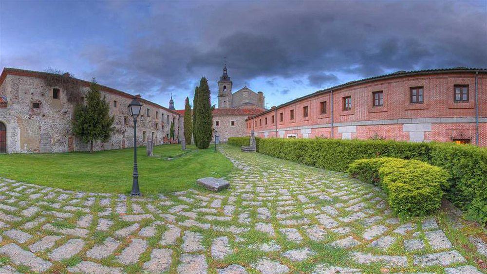 Sheraton Santa Maria De El Paular Otel Rascafría Dış mekan fotoğraf